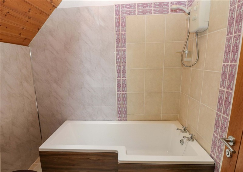 The bathroom at Pendre Barn, Star near Cenarth