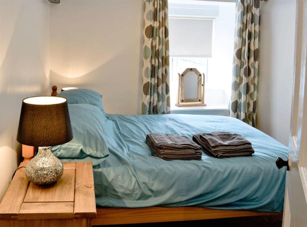 Cosy double bedroom at Pendref in Trawsfynydd, near Blaenau Ffestiniog, Gwynedd