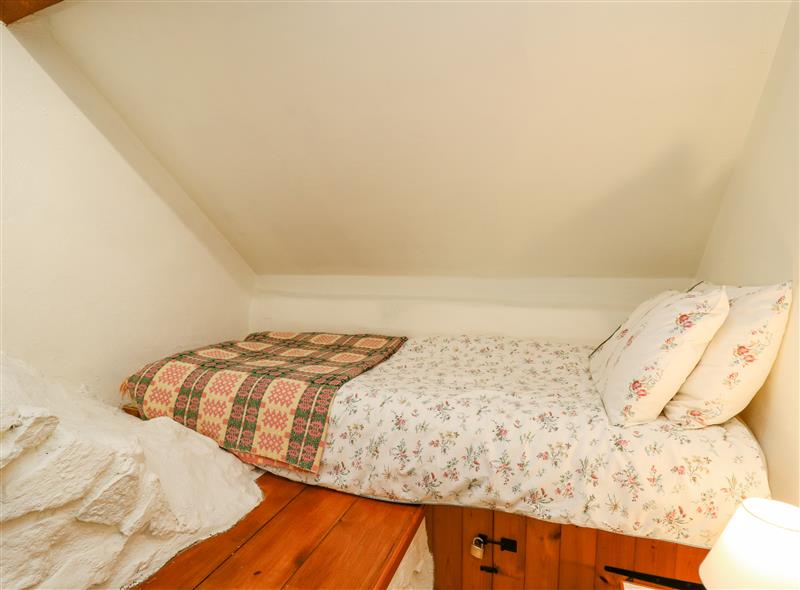 A bedroom in Penfeidr Newydd (photo 2) at Penfeidr Newydd, Carningli Common
