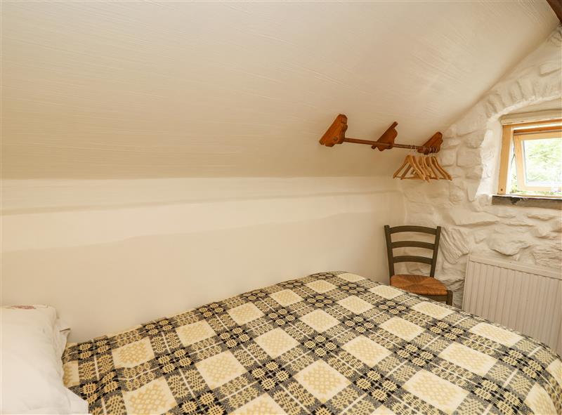 A bedroom in Penfeidr Newydd (photo 3) at Penfeidr Newydd, Carningli Common