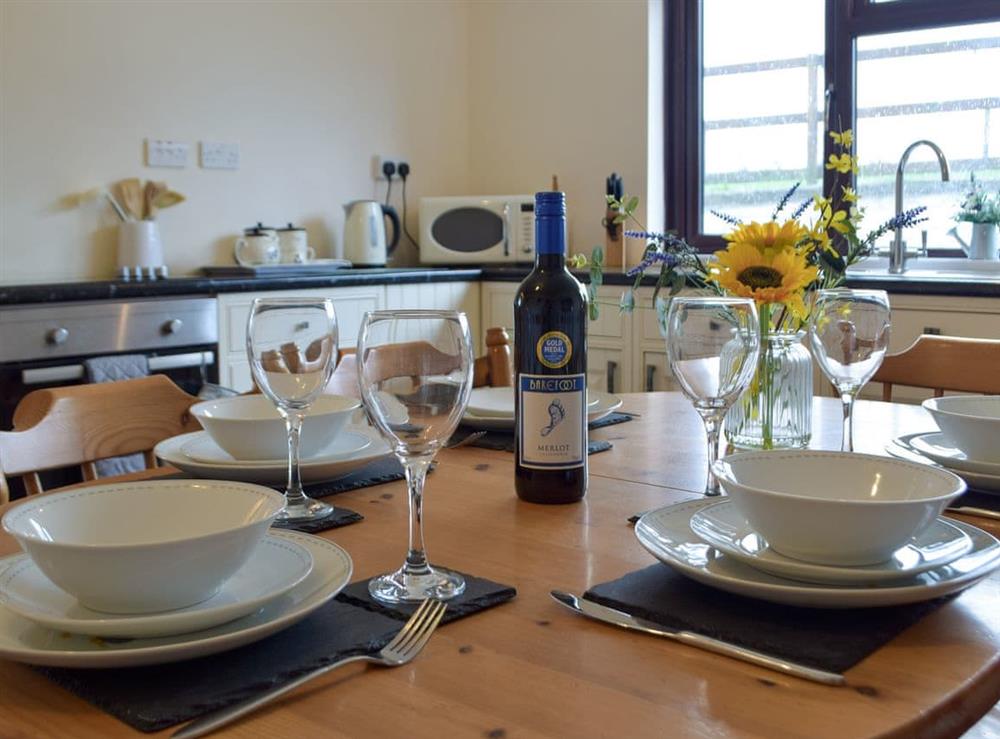 Dining Area at Pengelli Cottage in Eglwyswrw, near Crymych, Dyfed