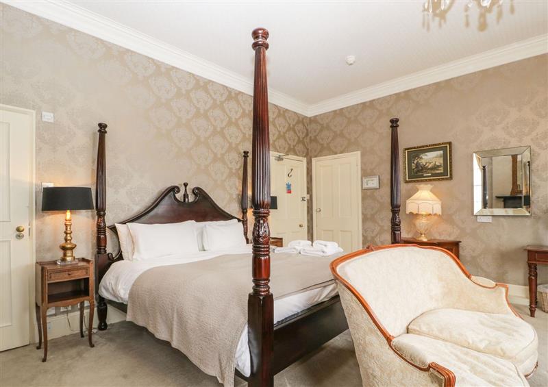 A bedroom in Pengethley Manor House at Pengethley Manor House, Peterstow