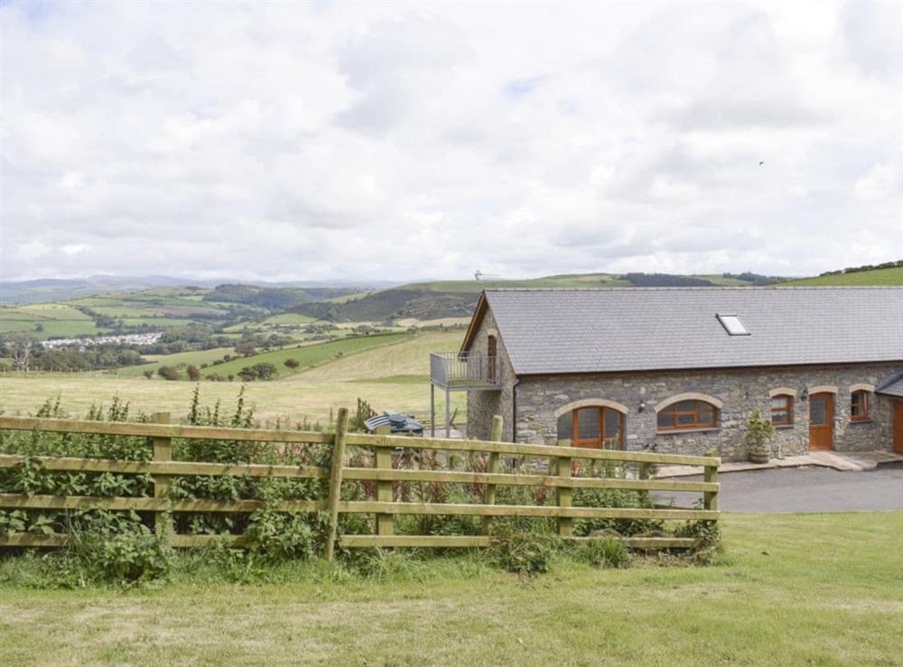 Lovely holiday home in a beautiful location at No 1 Pengraig Draw, 