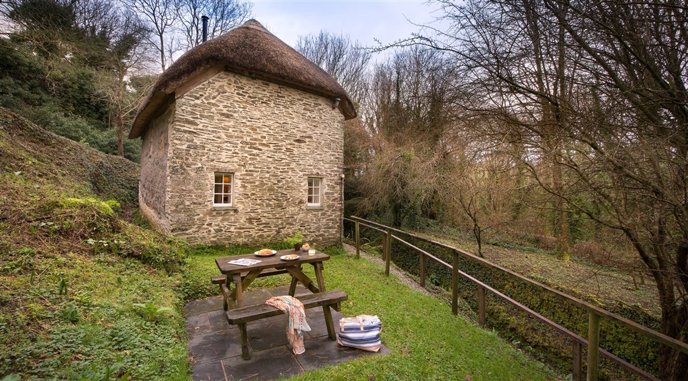 The outside eating area of Penhaligons, Cornwall