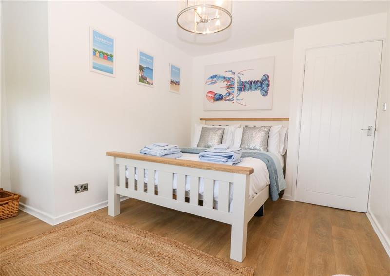 One of the 3 bedrooms at Pennant Cottage, Llithfaen