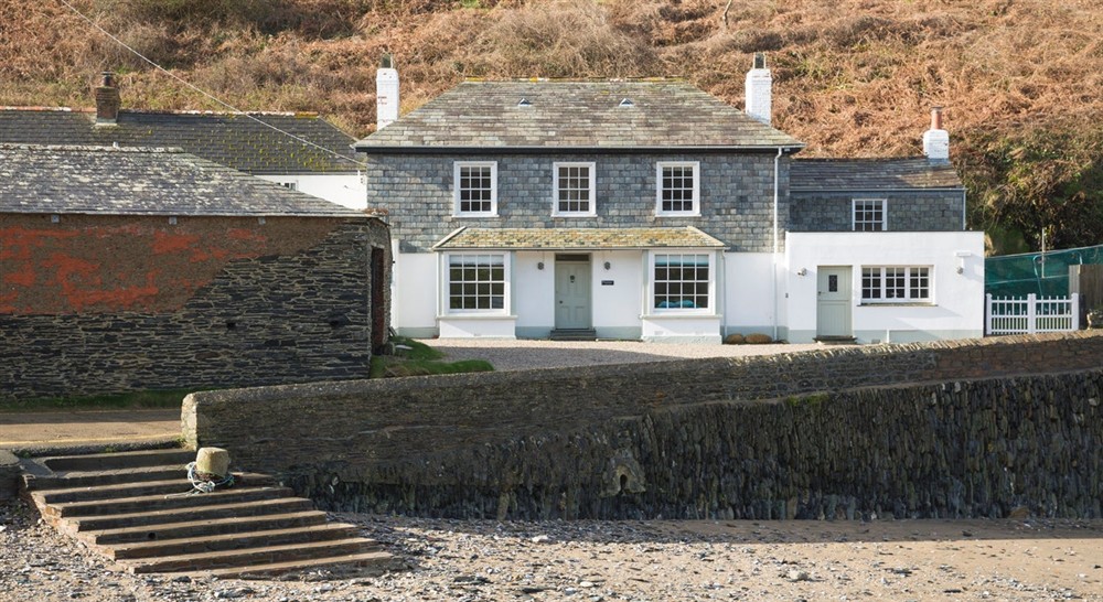 The exterior of Beach House, Port Gaverne, Cornwall at Penny Cottage in Port Isaac, Cornwall