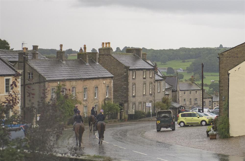 Middleham is a racehorse enthusiasts paradise, watch them go up onto the gallops as the sun rises at Penny Pot Cottage, Middleham, North Yorkshire