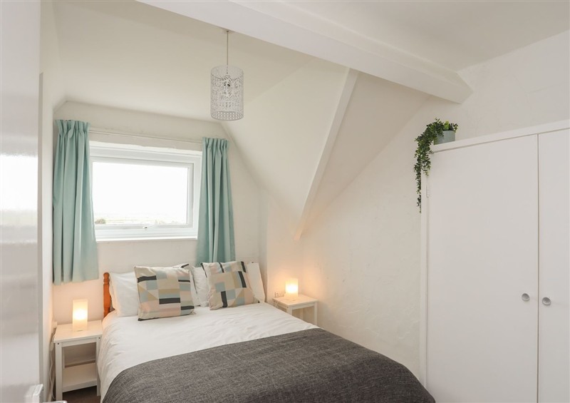Bedroom at Penrhyn - 4 Tyn Don, Abersoch