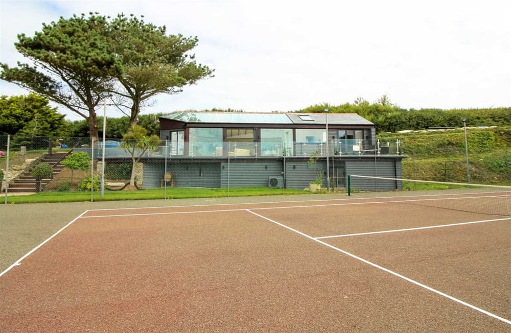 Tennis court (photo 3) at Penrose Lodge in Newquay, Cornwall