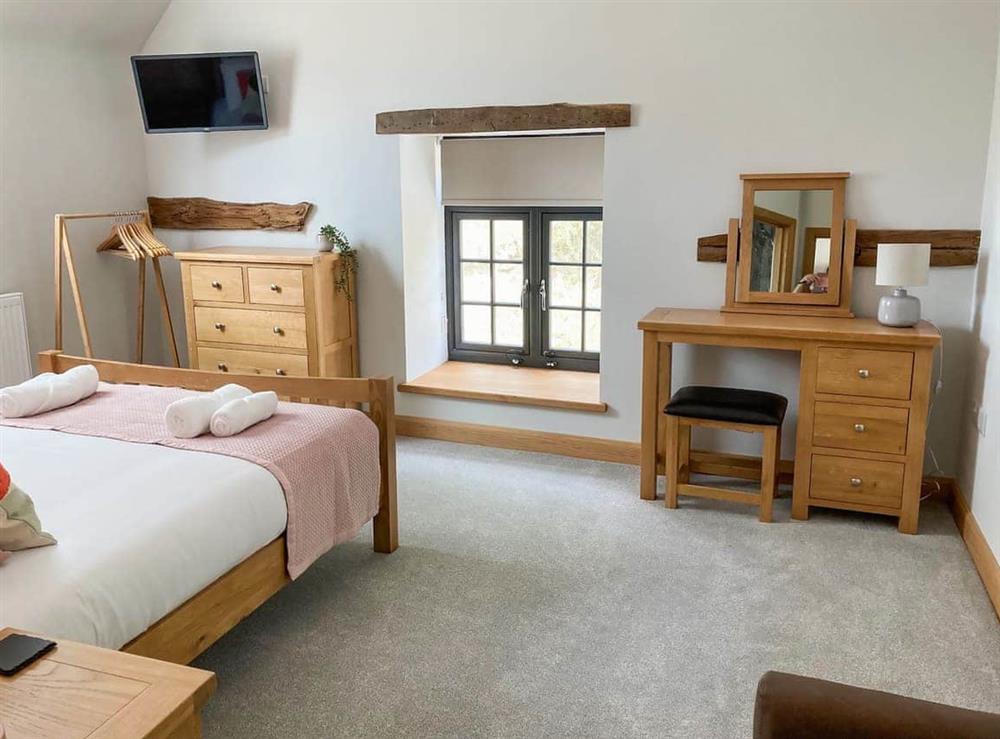 Double bedroom at Penshenkin Barn in New Radnor, near Presteigne, Powys