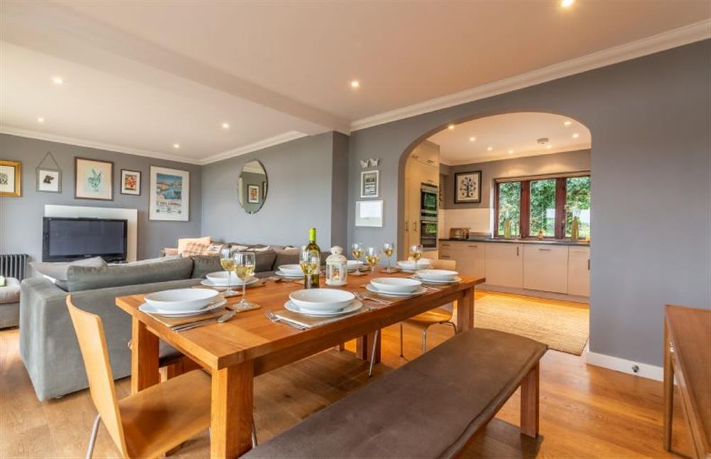 Pentewan, Cornwall: Open-plan dining, sitting and kitchen areas at Pentewan, Polzeath