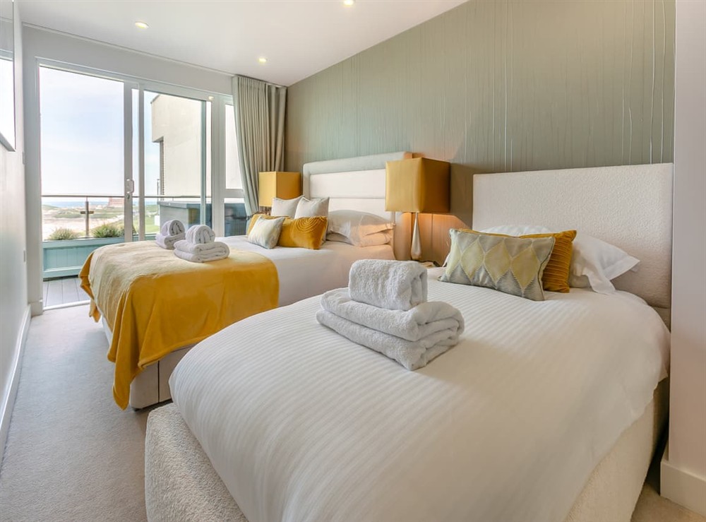 Double bedroom (photo 4) at Penthouse 14 Oceangate in Newquay, Cornwall