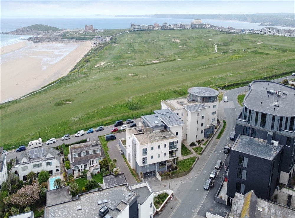 Exterior (photo 4) at Penthouse 14 Oceangate in Newquay, Cornwall