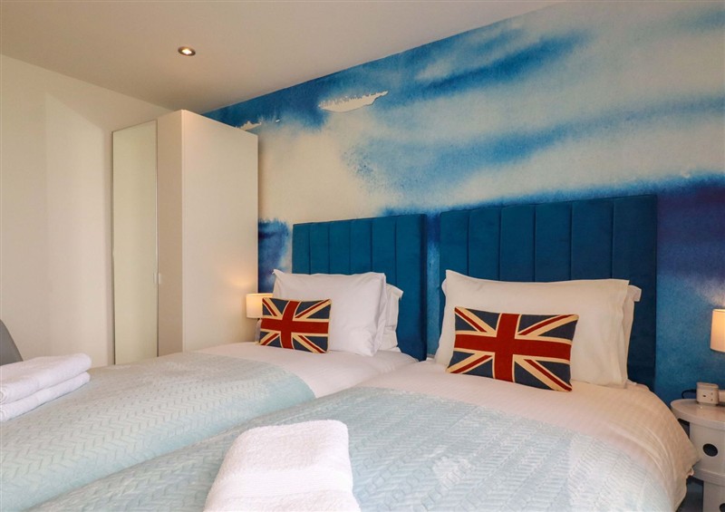 A bedroom in Penthouse @46Zinc - Headland View (photo 3) at Penthouse @46Zinc - Headland View, Newquay