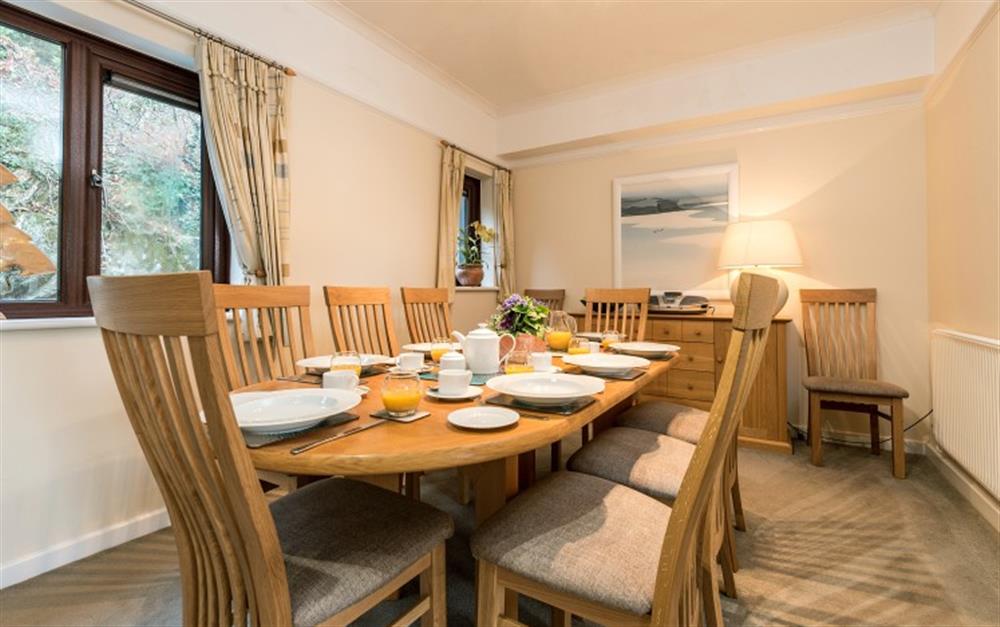Plenty of space for a family supper or an evening filled with board games. at Penthouse in Maenporth