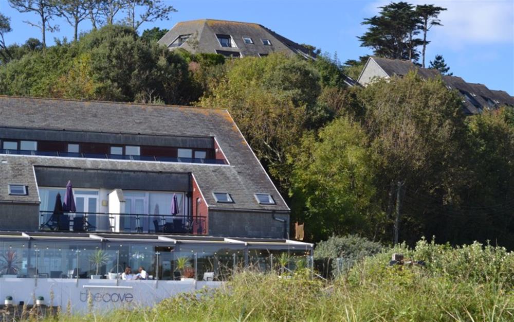 The Penthouse is situated on top of Cove 1 and Cove 2, just a stone's throw from Maenporth Beach. at Penthouse in Maenporth