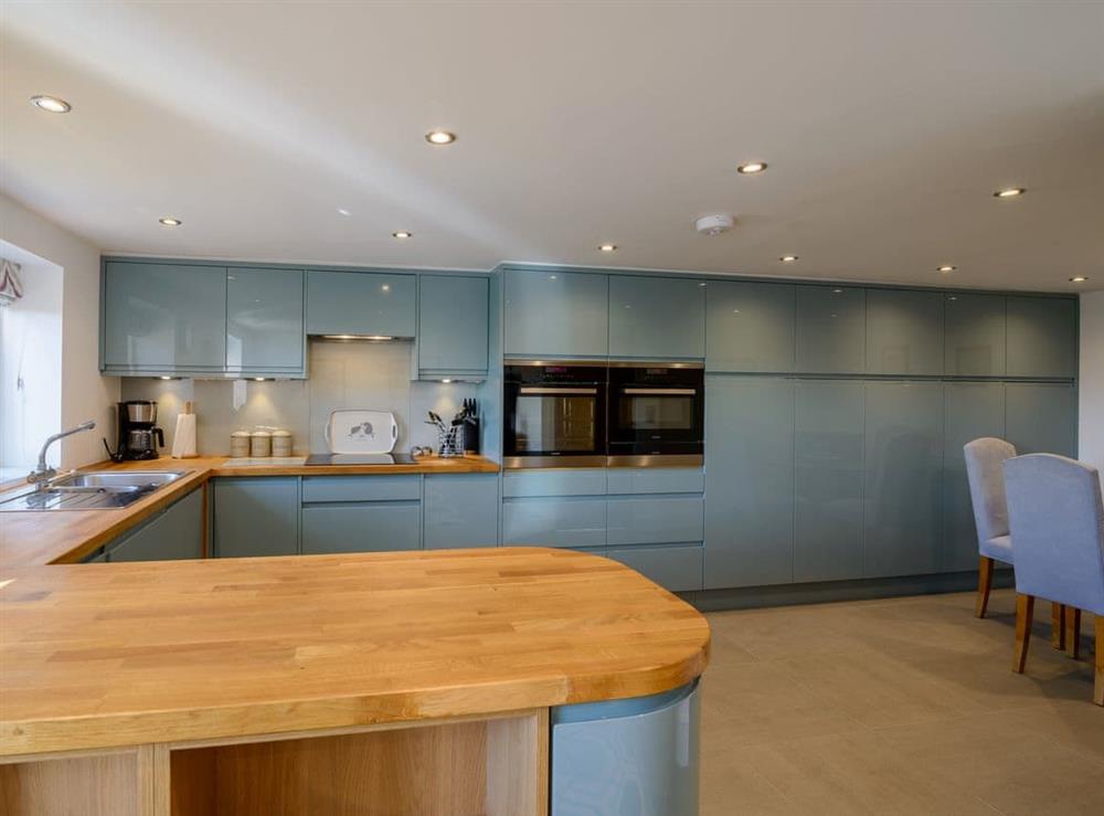Roomy kitchen with breakfast area at Penthwaite in Leyburn, North Yorkshire