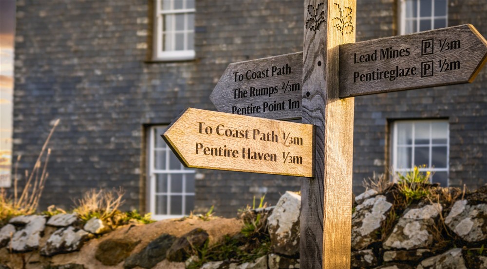 The paths passing by Pentire Head Farmhouse, Cornwall at Pentire Head Farmhouse in Polzeath, Cornwall