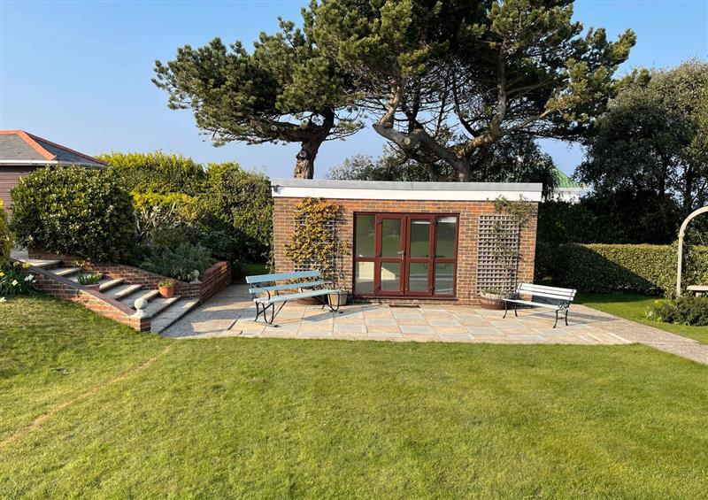 The garden in Pentire House at Pentire House, Kingsdown