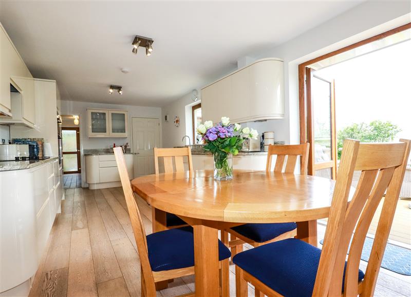 The dining area at Pentire Reach, Crantock