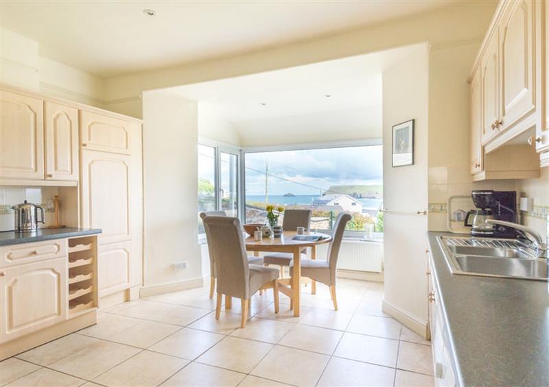 The kitchen at Pentire View (3), Polzeath