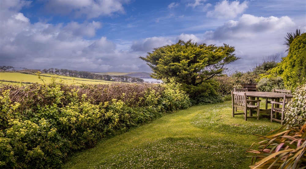 The outdoor seating at Pentireglaze West Cottage in Polzeath, Cornwall