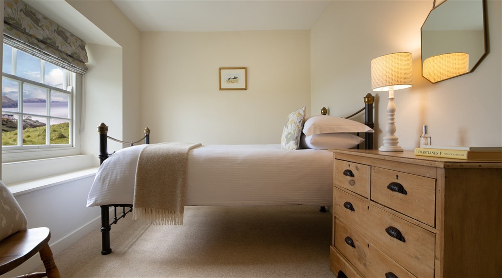 The second single bedroom at Pentireglaze West Cottage in Polzeath, Cornwall