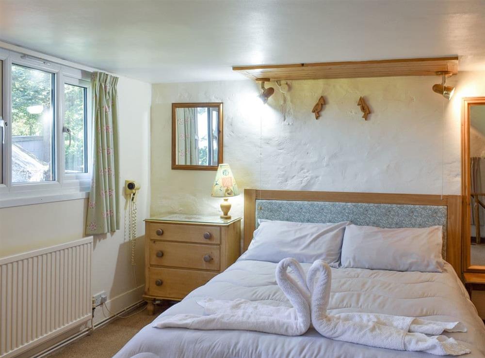 Double bedroom at Y Llaethdy, 