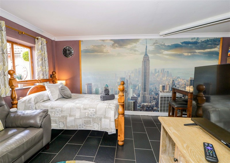 A bedroom in Pentre Country Studio at Pentre Country Studio, near Chirk