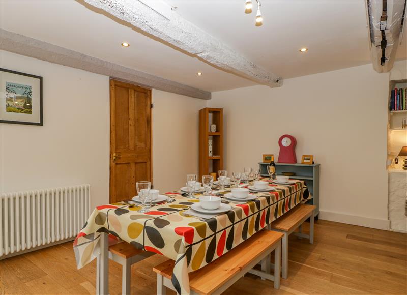 Dining room at Pentre Court Cottage, Abergavenny