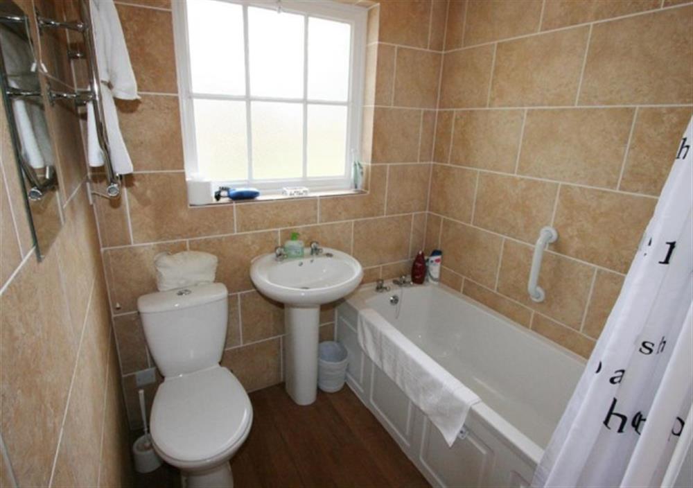 Bathroom at Pentref in Roseland Peninsula