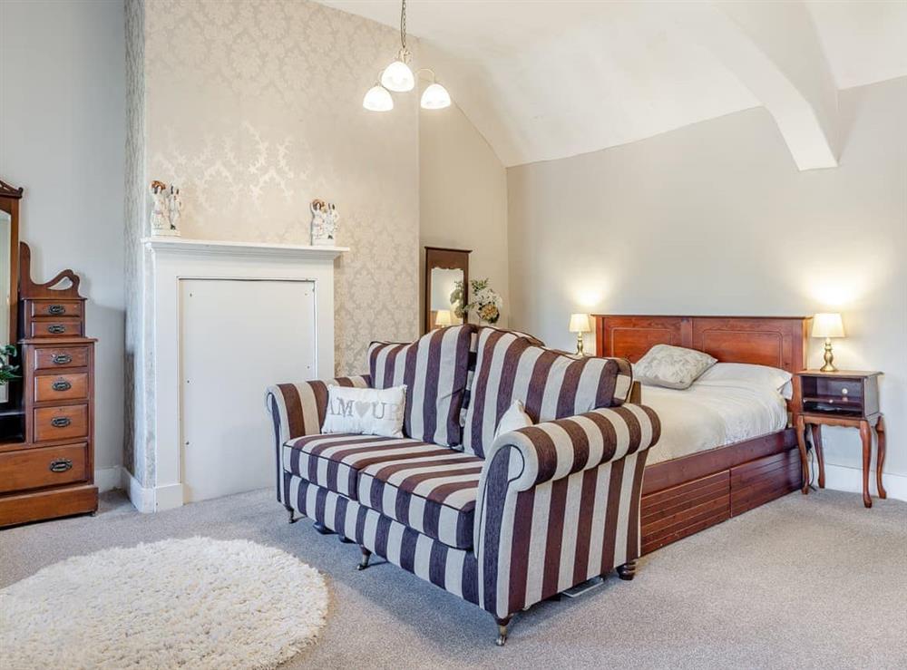 Double bedroom at Pentregaer Issa in Croesau Bach, near Oswestry, Shropshire