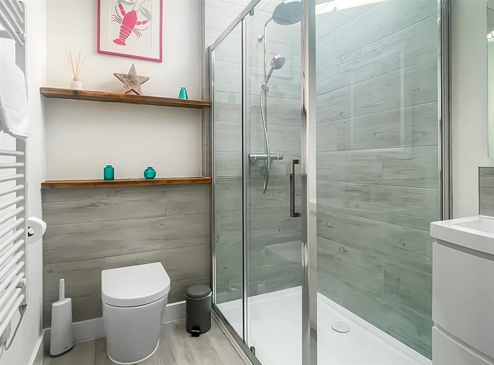 Bathroom at Penty Lowen in St Mawes, Cornwall