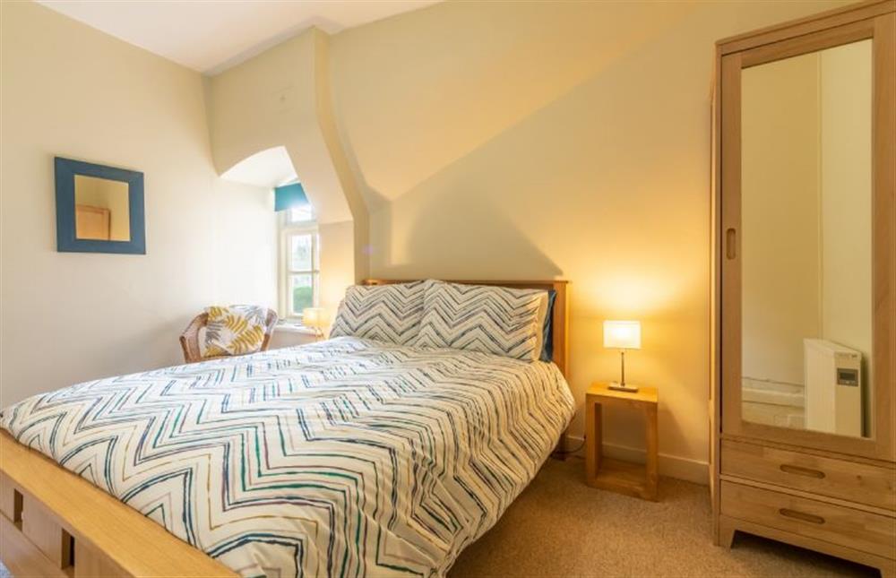 First floor: Bedroom two (photo 2) at Peony Cottage, Helhoughton  near Fakenham