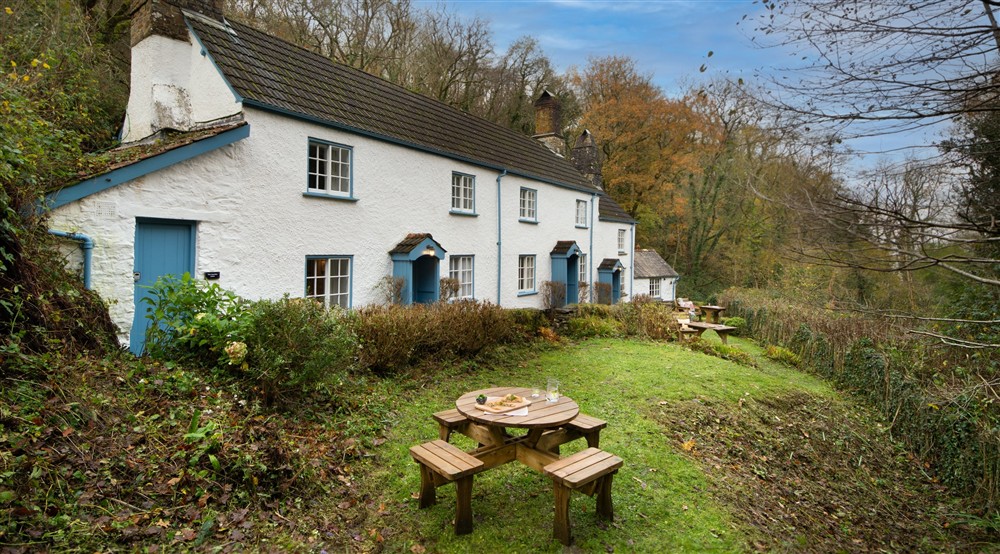 The exterior of Peppercombe Coastguard Cottage 1, Devon (photo 2) at Peppercombe Coastguard Cottage 1 in Nr. Bideford, Devon