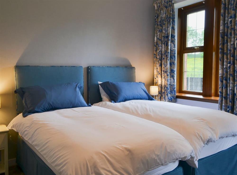 Twin bedroom at Perch Hall Cottage in Johnston Bridge, near Lockerbie, Dumfries and Galloway, Dumfriesshire