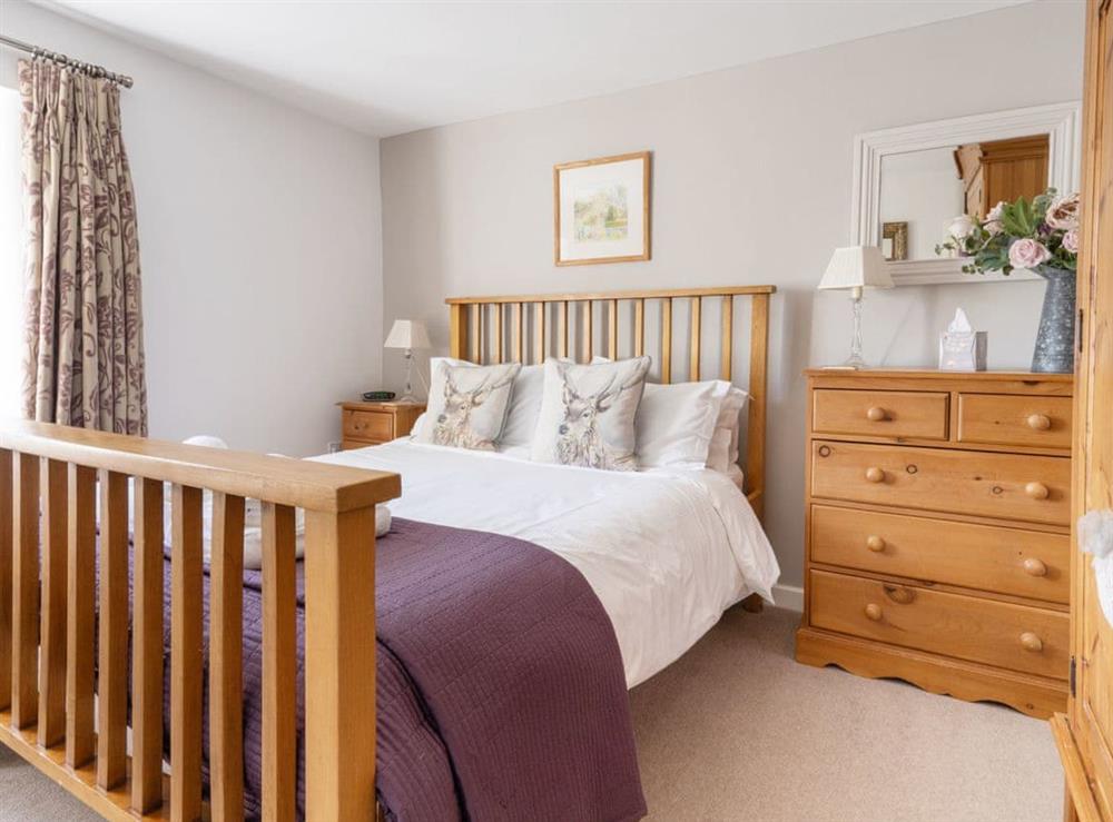 Double bedroom at Perriwinkle Cottage in Great Longstone, near Bakewell, Derbyshire