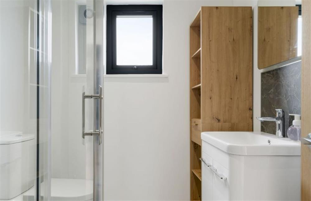Perrywinkle, Praa Sands. Family bathroom with shower, wash basin and WC. at Perrywinkle, Ashton