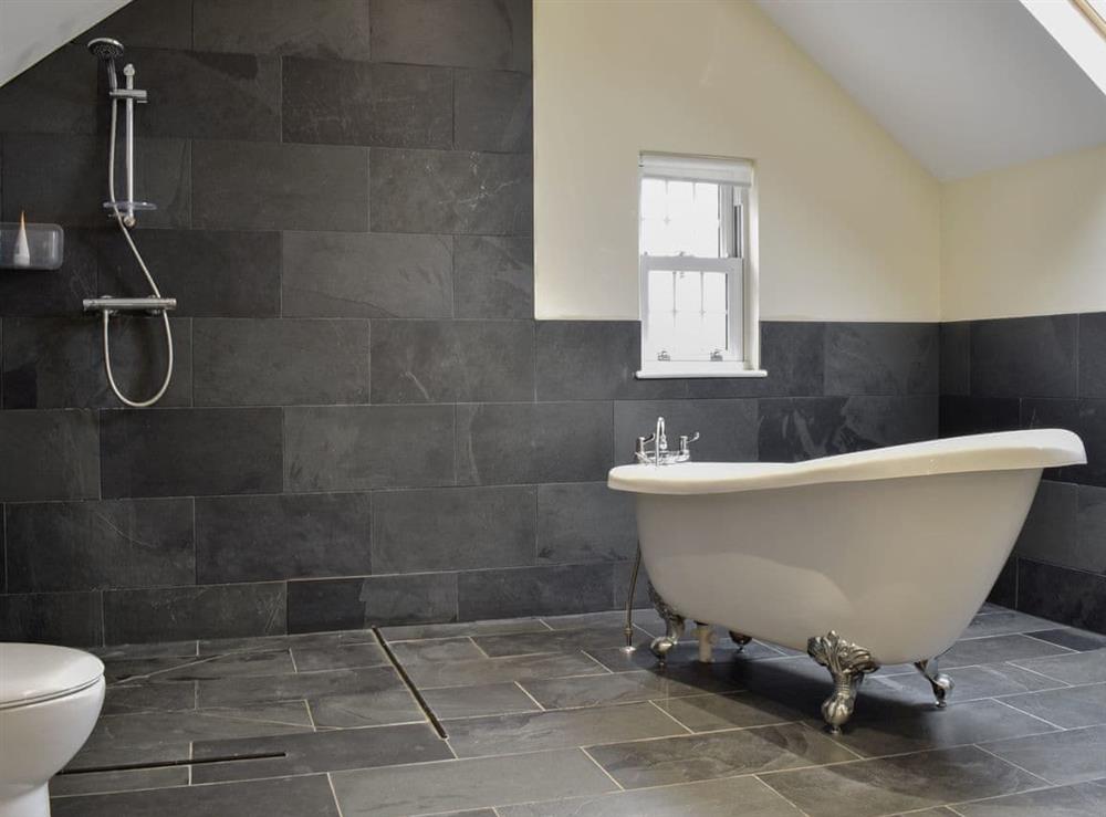 Stunning wetroom, bathroom at Pershbrook Cottage in Minsterworth, near Gloucester, Gloucestershire