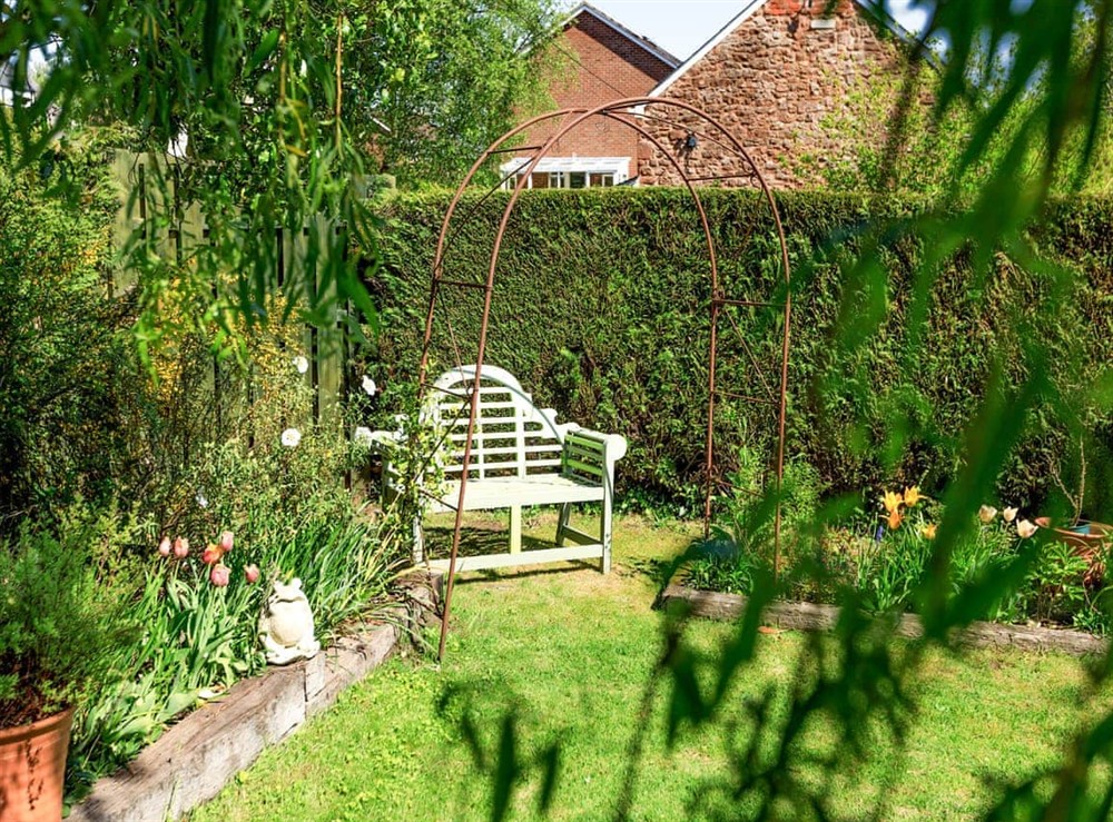 Sitting-out-area
