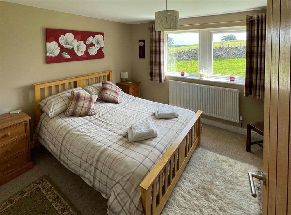Double bedroom (photo 2) at Petes Place in Wigglesworth, North Yorkshire