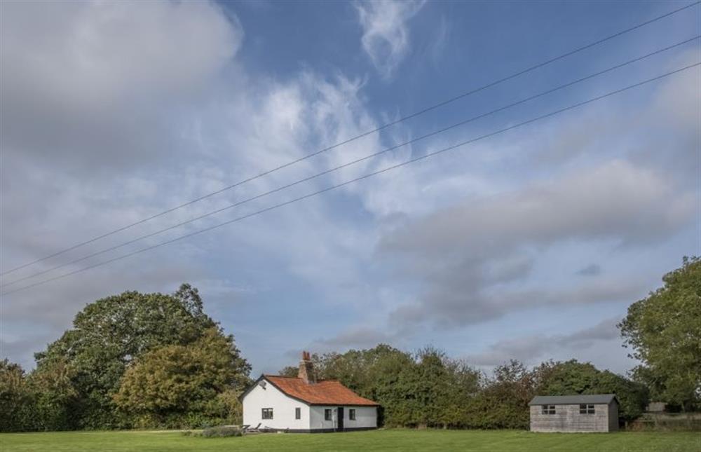 Pettingalls Farm Cottage is set within an acre of garden  at Pettingalls Farm Cottage, Deopham Green near Wymondham