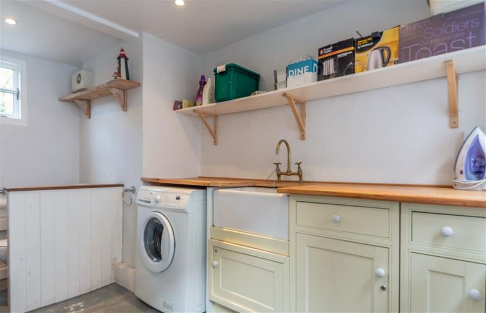 The Utility room has an additional WC at Petts Cottage, Burnham Market near Kings Lynn