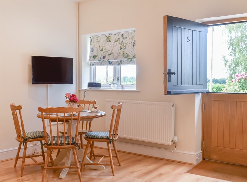 Open plan living space (photo 2) at Pheasant Pens 2 in Llandenny, near Usk, Gwent
