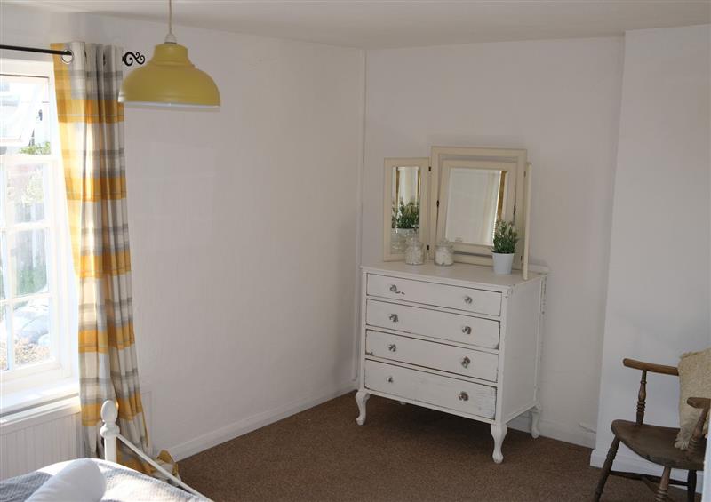 One of the 2 bedrooms (photo 2) at Phloxhaven, Reedham