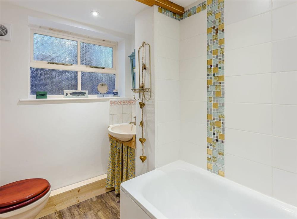Bathroom at Pickle Cottage in Freshwater, Isle of Wight