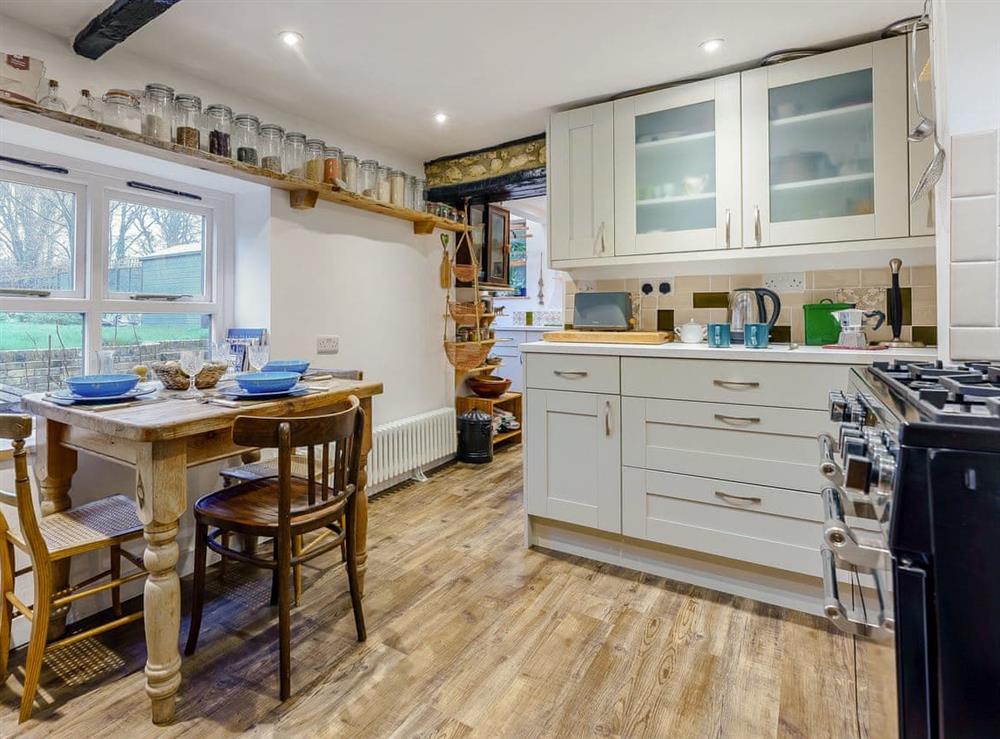 Kitchen/diner at Pickle Cottage in Freshwater, Isle of Wight