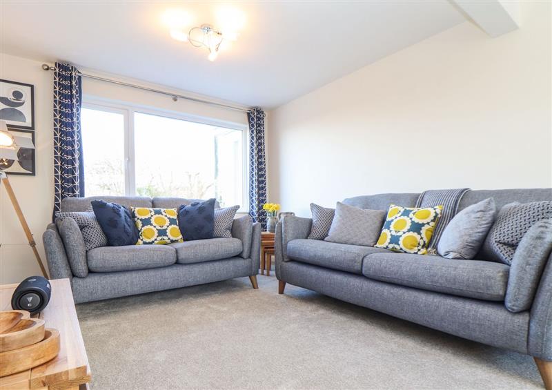 Relax in the living area at Pickney House, Killigarth near Polperro