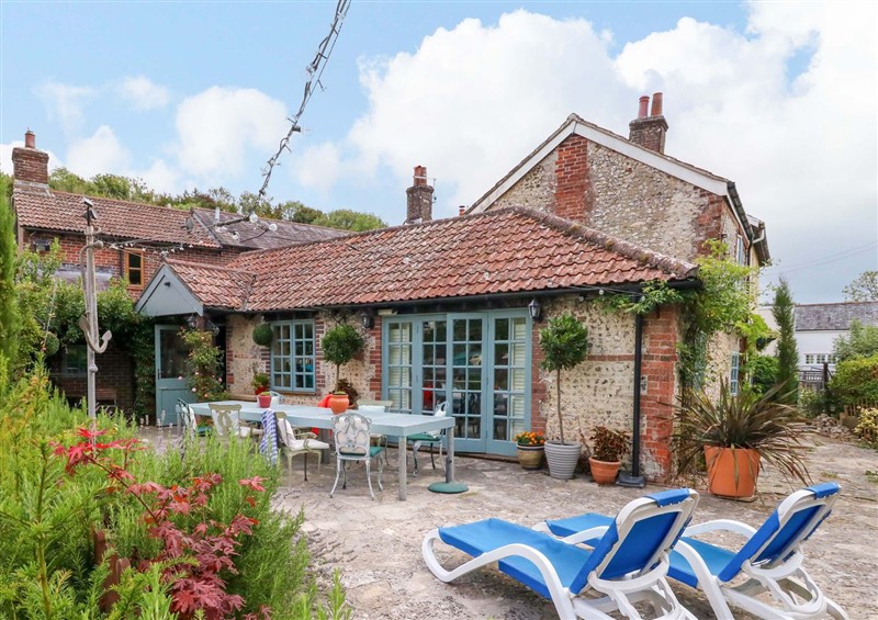 The setting of Piddle Inn