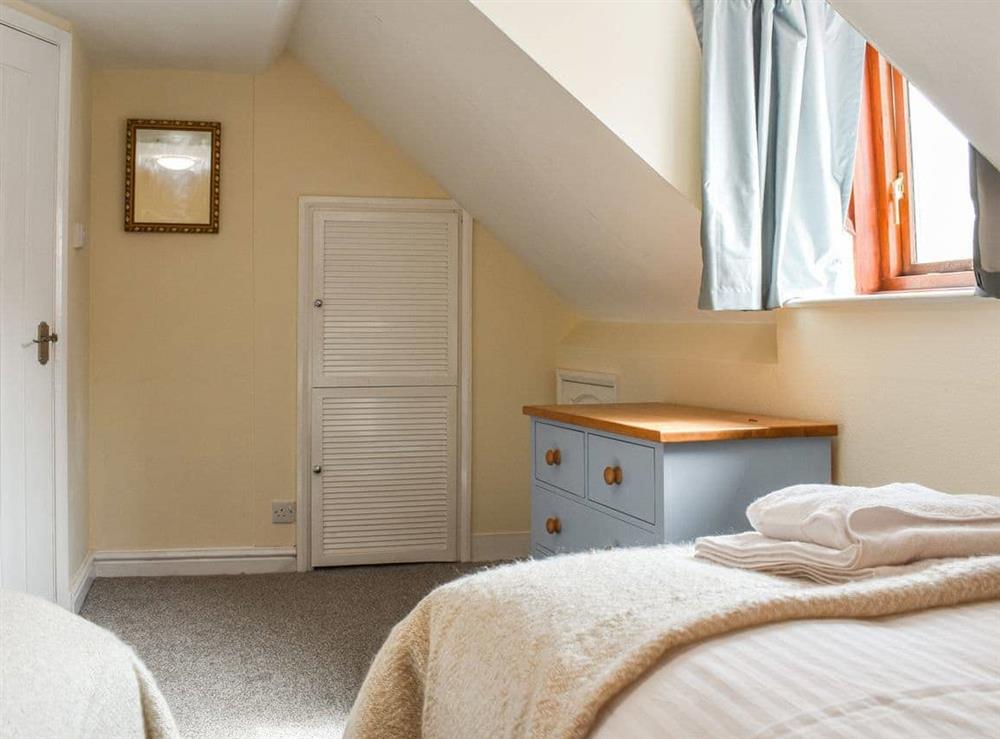 Twin bedroom (photo 2) at Pilchard Cottage in Scarborough, North Yorkshire